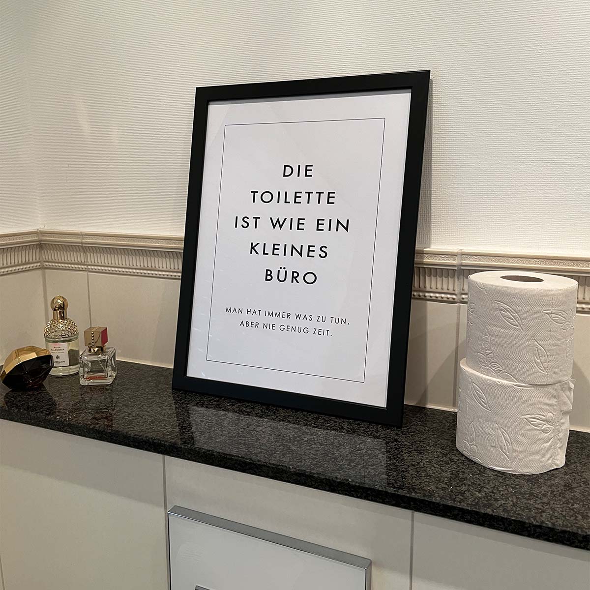 das klo ist ein büro - badezimmer poster